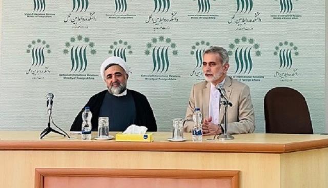 Cultural Tuesday Session on “The Influence of National Culture on Foreign Policy” Held at the School of International Relations